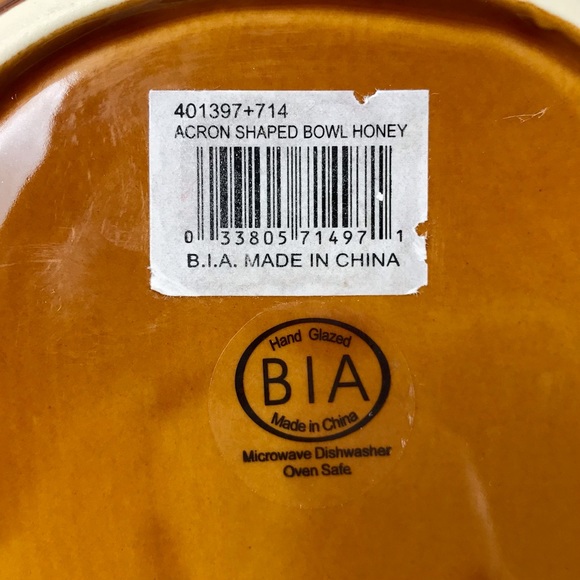 BIA International Cordon Bleu Acorn Shaped Serving Bowl Honey NWT - Picture 6 of 9